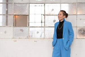 Mehr über den Artikel erfahren Anne Janßen – Grimm das Trauringstudio